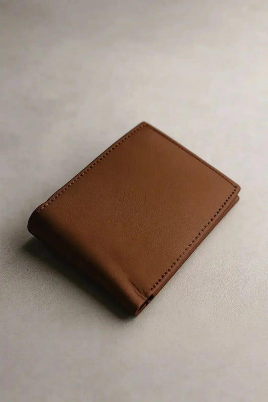 Minimalist RFID Leather Wallet – Slim & Secure Design